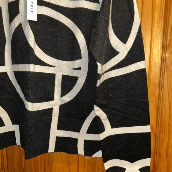 Sanctuary geometric design sweater NWT - Picture 4 of 5